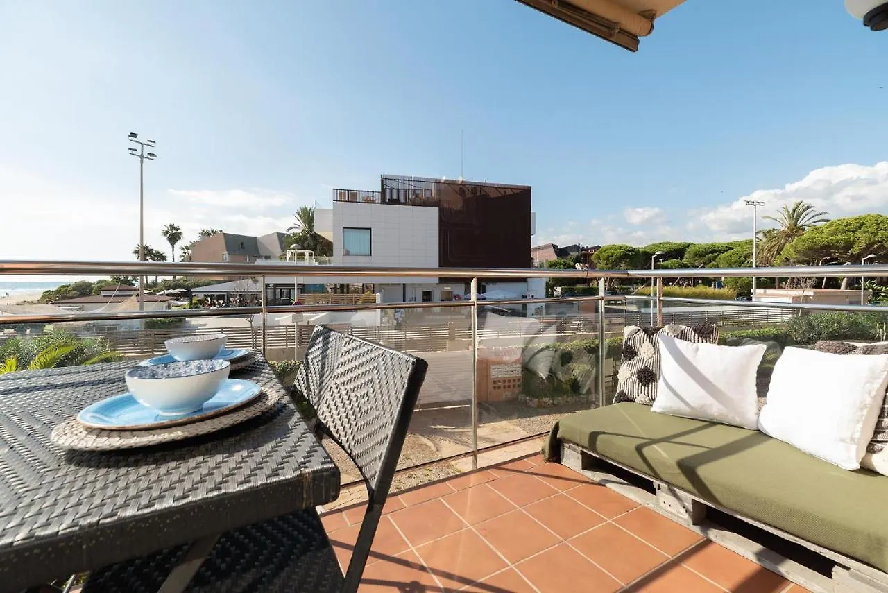 Ocean View Apartment Renovated Gava Spain